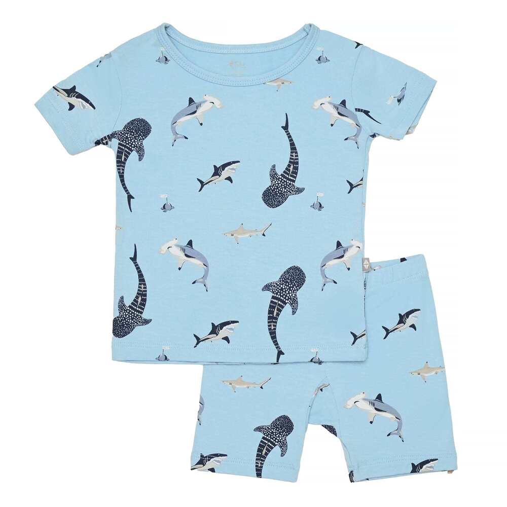 Kyte Baby Short Sleeve Pajamas in Stream Shark Size 18-24 monthsStream Shark / 1